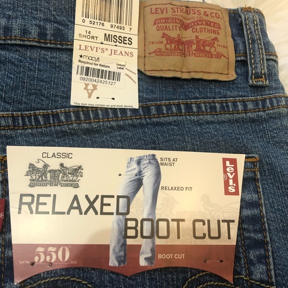 Levi’s 550 NWT Relaxed Boot Cut Jeans 14 Short - Picture 5 of 5